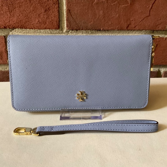 Tory Burch Robinson Leather Continental Wallet Wristlet Passport Organizer NWOT - Picture 15 of 16